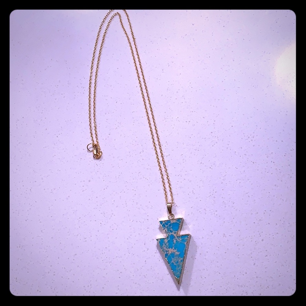 Boho turquoise arrow necklace. NWOT.